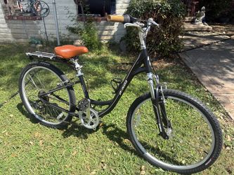 Specialized hybrid 21 speed in excellent shape