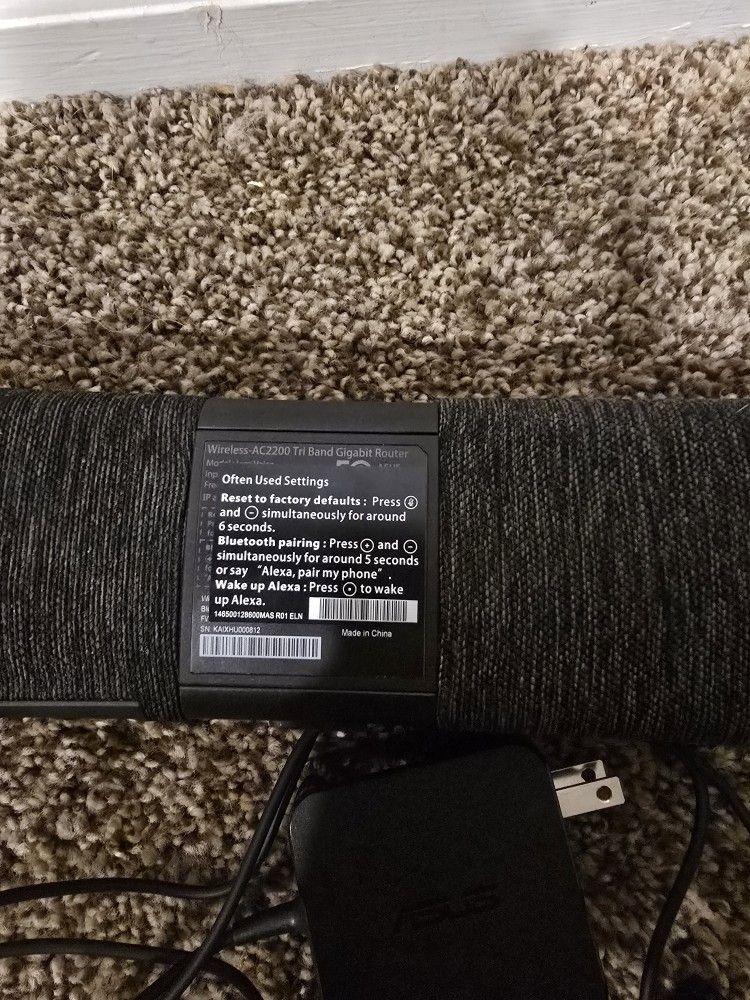 Asus Lyra Voice Router WiFi Mesh AC2200 Tri-band Con Alexa Integrata, Altoparlante Bluetooth 8W E AiProtection Pro - 2