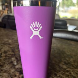 Hydro Flask Tumbler 32 Oz