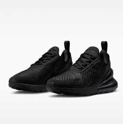 Women’s Nike Air Max 270