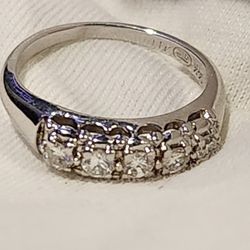 Vintage Women's Engagement Ring Excellent Condi