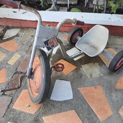 Angeles Kids Tricycle 