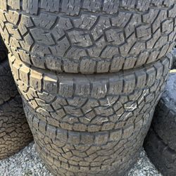 33x12.50r20 TOYO Tires En Excelentes Condiciones De Vida Las 4