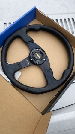 Aftermarket steering wheel