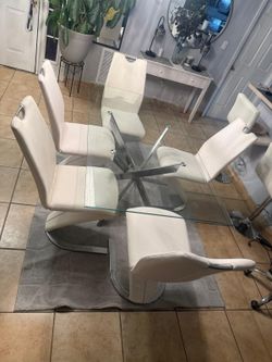 Comedor Mesa Y Sillas Incluidas