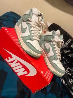 Nike dunks 1985