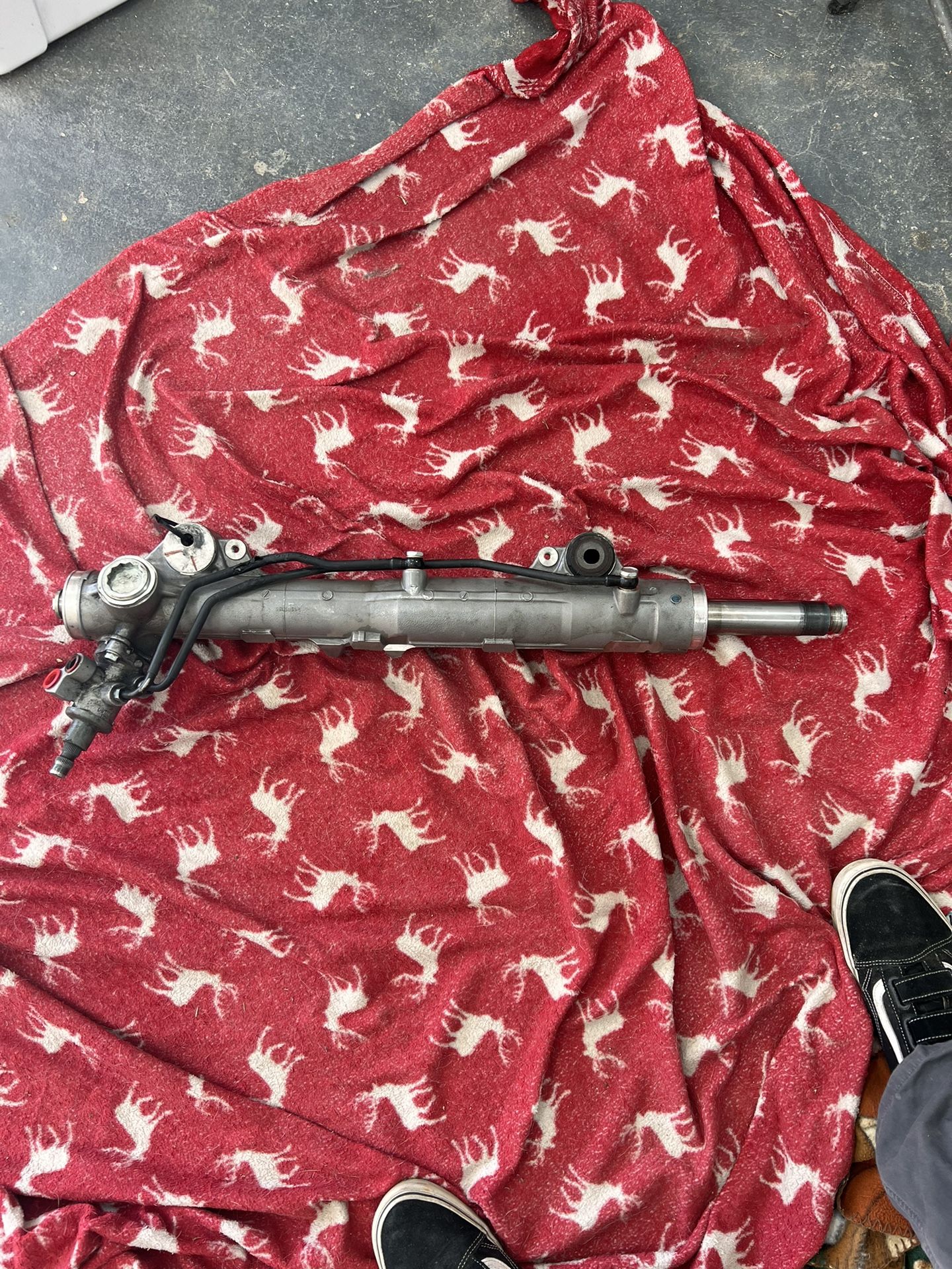 Land Cruiser/(LC200) Steering Rack 