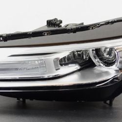 18-20 Audi Q5 Xenon HID Headlight Left Driver LH Part No. 80A941043B