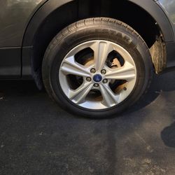 2014 Escape Rims/tires