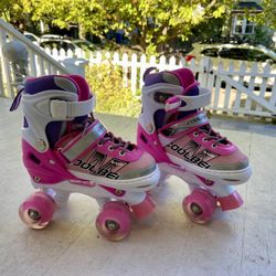 Roller Skates. Cool Bear