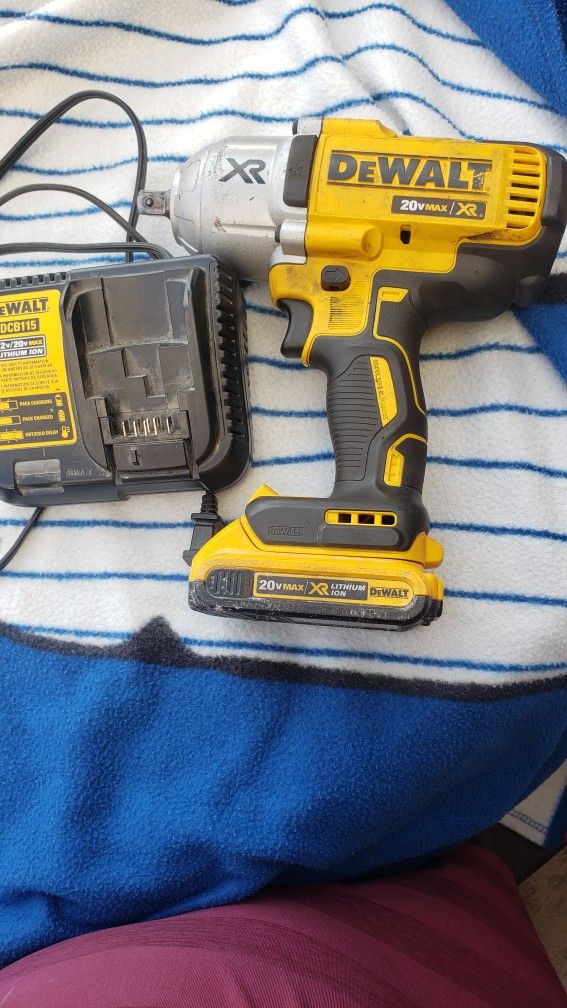 Dewalt Impact wrench 