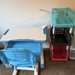 Kids Desk And Shelf Lamp 