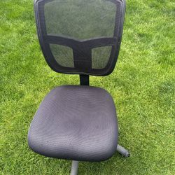 Office Chair FREE (Works Perfectly, Just Needs Some Cleaning) 