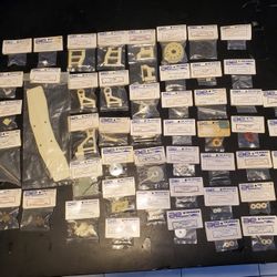 Team Associated Rc500 (RARE) PARTS BUNDLE RC Car