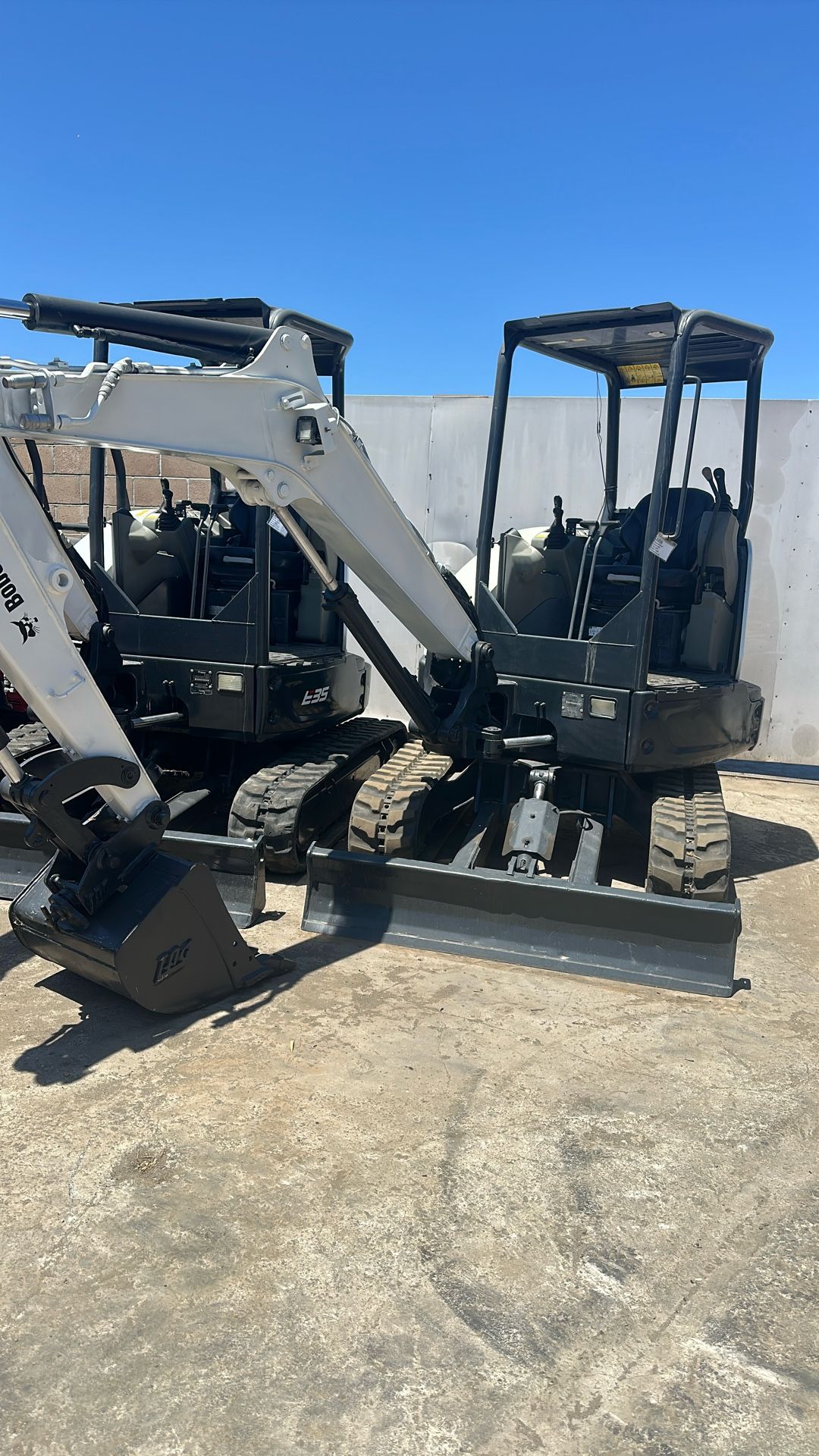 BOBCAT E32i (2017)