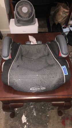 Graco Backless Booster Car Seat