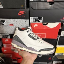 Jordan Cement Grey 3s size 10 Close To VNDS 