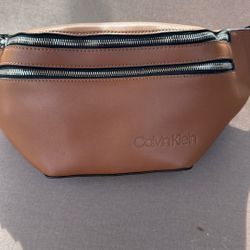 Calvin Klein Brown Leather Fanny Pack 
