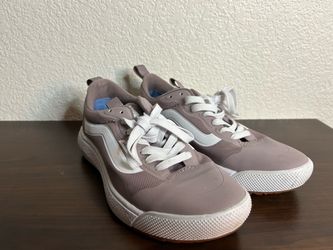 Vans Low-Top Sneakers Taupe and White