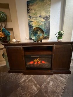 Large fireplace /tv stand 5 colors of flames 78” inch long