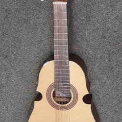 Cuatro Guitar Acústico 