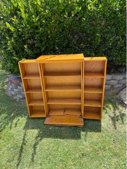 Dresser/Cabinet