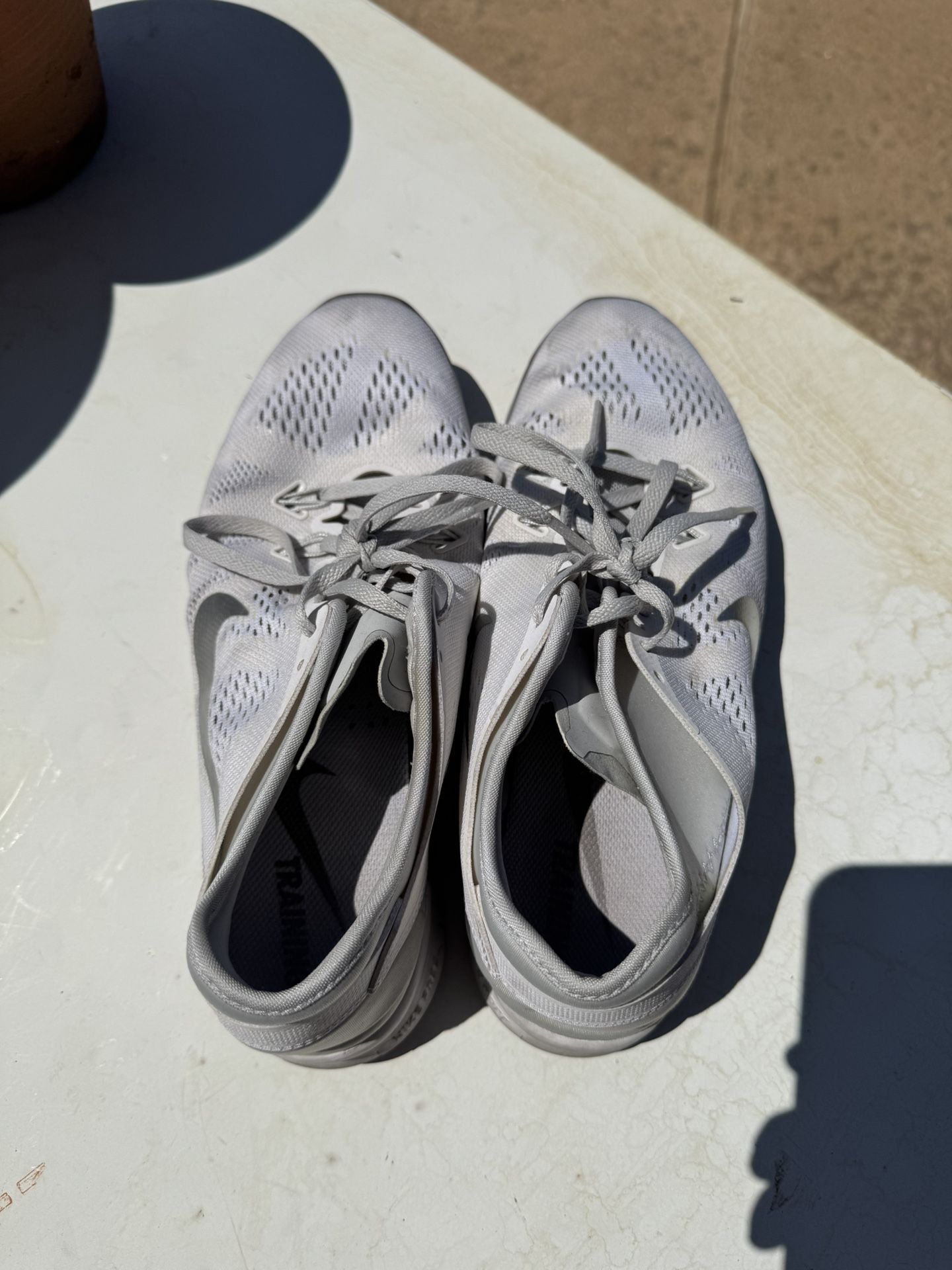 Nike shoes
