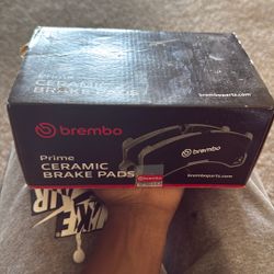 Brembo Ceramic Brake Pads (NEW)