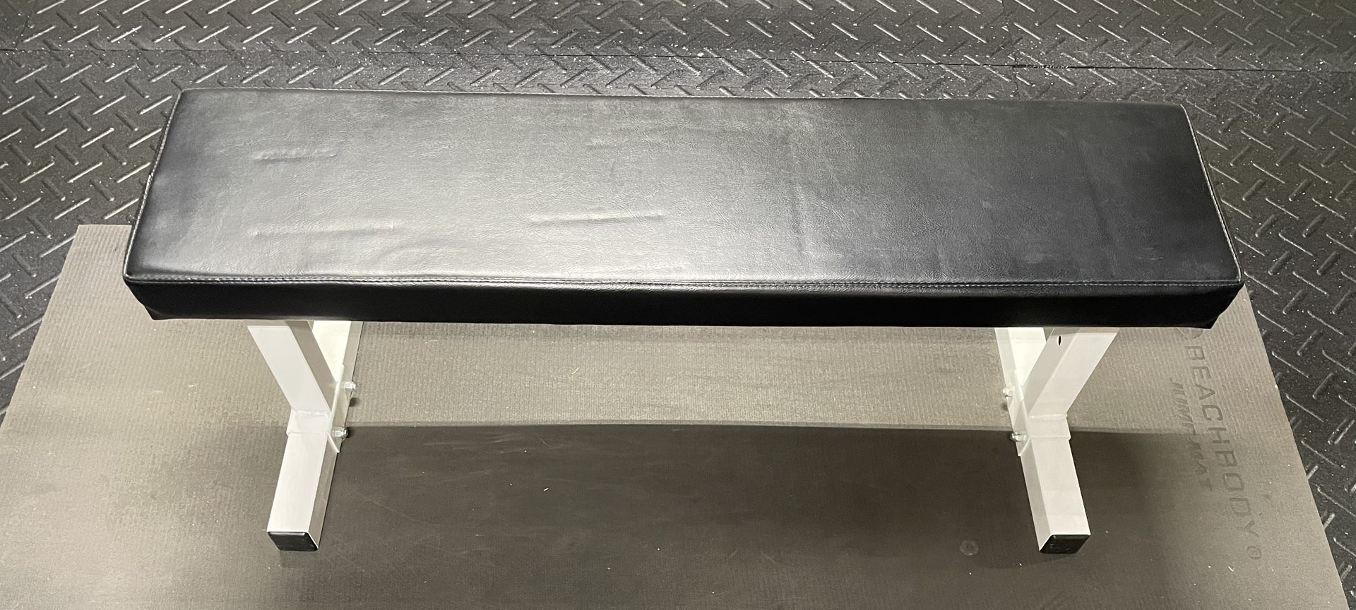 York Barbell Flat Bench