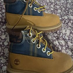 Toddler boots 
