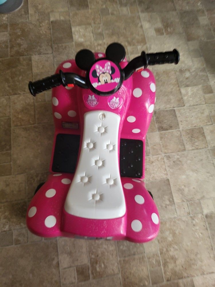 Minnie Mouse Electric Car