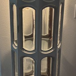 Lighted Curio Cabinet 