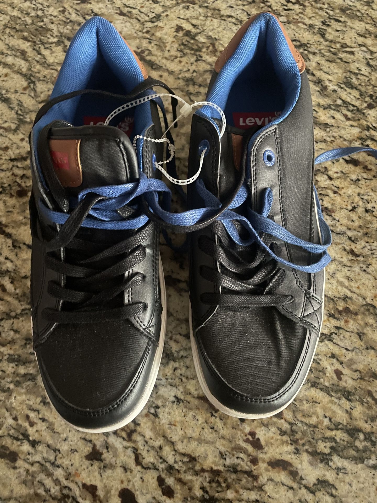 Levi’s Shoes Sneakers