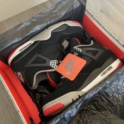 Air Jordan 4 Retro Bred 2019