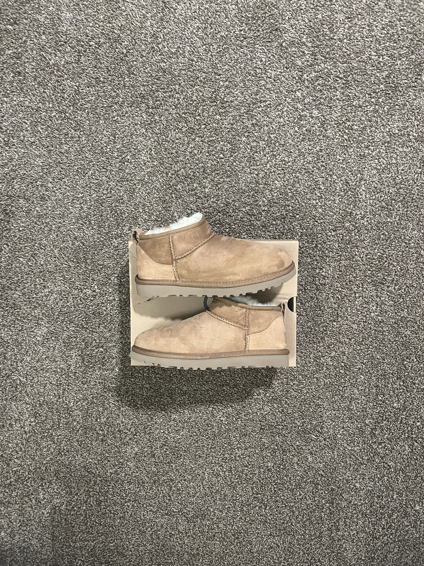 UGG Classic Ultra Mini Boot Chestnut Size 9W