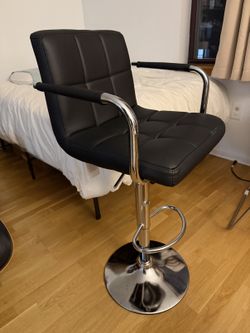 Yaheetech Bar Stools Set of 2 – Black, Adjustable, Like New