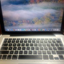 Apple Macbook Pro Unibody Laptop 2012