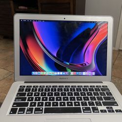 Apple MacBook Air 