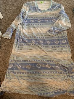 Size 2X Fleece Long Nightgown New 