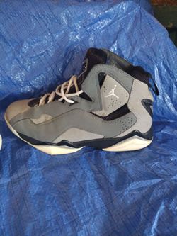 Jordan True Flight CoolGrey/White size 9.5