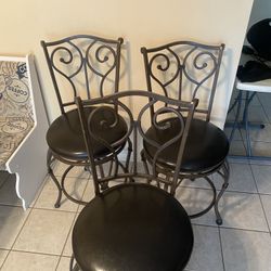 Bar Stools 