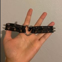 Spiky Choker Necklace 