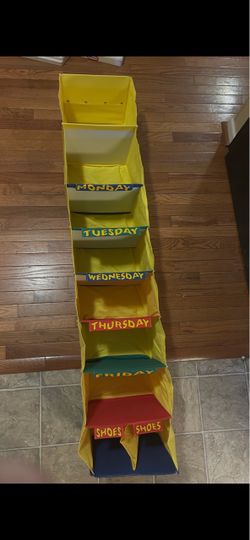Kids Weekly Hanging Closet Organizer with Shoe Compartment