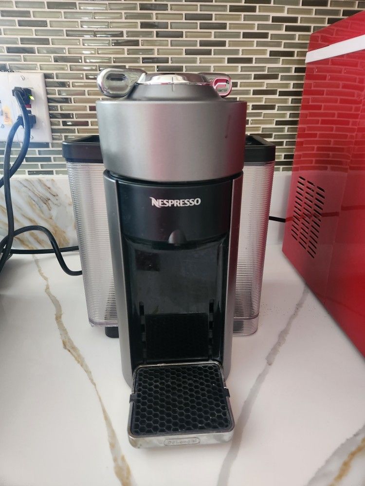 Nespresso Vertuo Machine