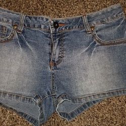 Bongo Jean Shorts size 11