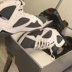 Air jordan 7 retro size 8 brand new never been worn 