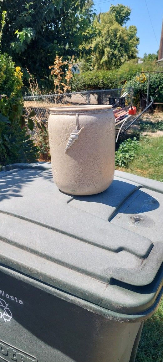 Ceramic Seashell Planter Pot