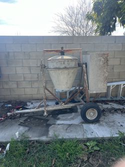 Conga 1/3 Sack Concrete Mixer