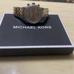 Michael Kors Watch And Wallet Combo 