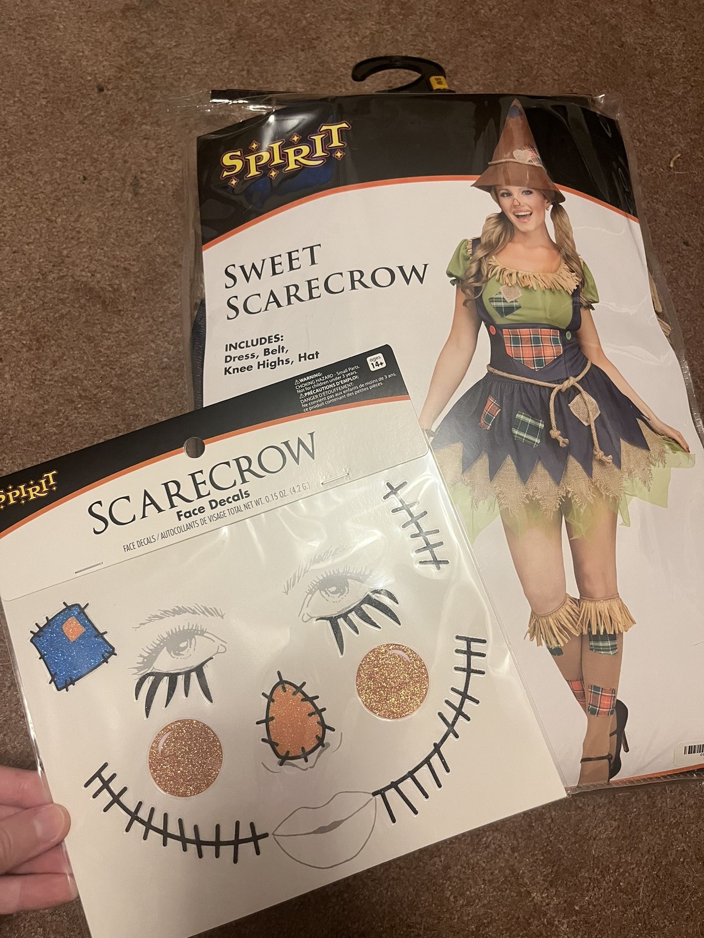 Women’s Scarecrow Costume and Face Decals